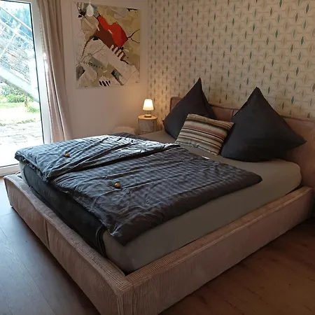 Nest *